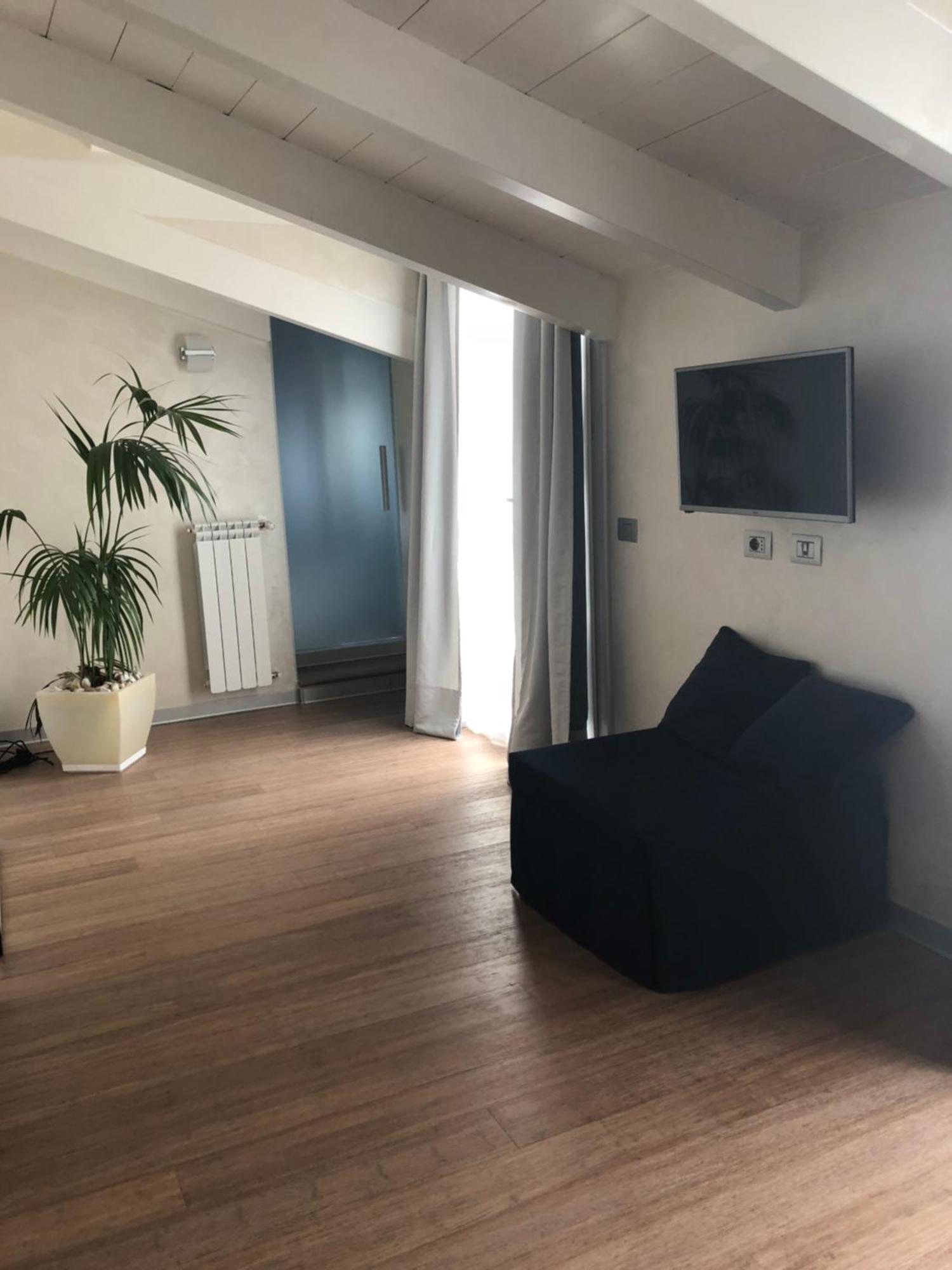 B&B Borgo Marina Бордигера Экстерьер фото