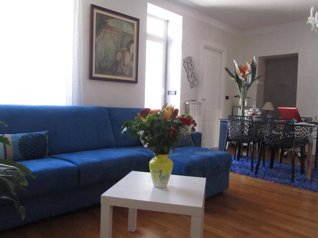 B&B Borgo Marina Бордигера Экстерьер фото